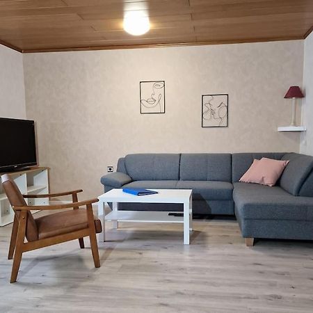 Grosszuegige Ferienwohnung 4+1 P. Büttelborn Eksteriør bilde