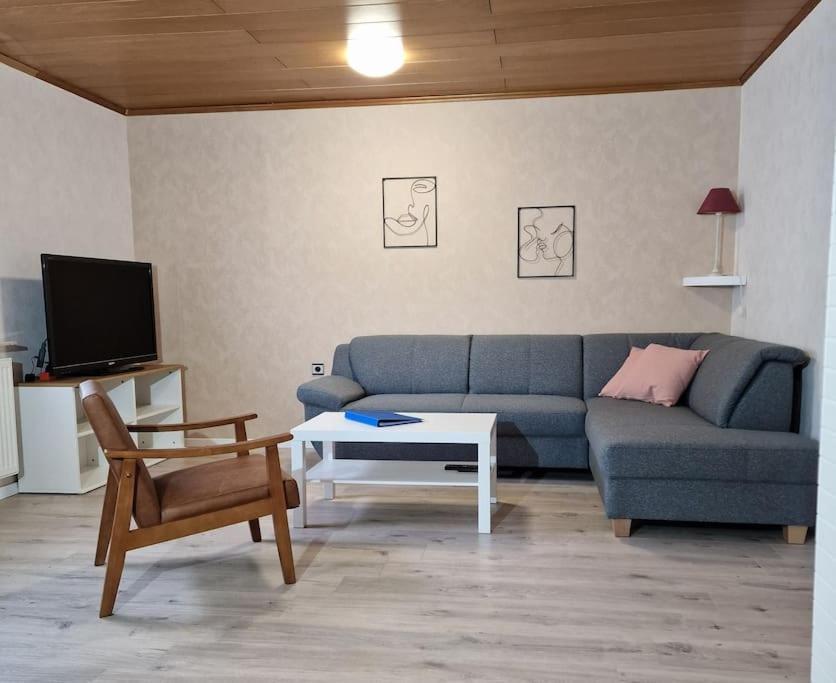 Grosszuegige Ferienwohnung 4+1 P. Büttelborn Eksteriør bilde